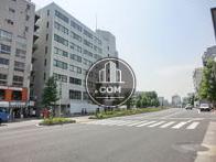 四ツ谷駅は少し進んだ先にあります