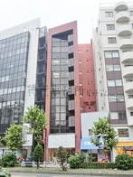 山萬ビルの外観写真