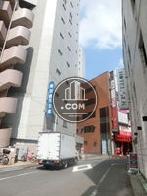 背面通り奥からの見え方