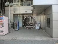 玄関までがゆとりの敷地スペースです