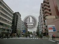 少し先に築地本願寺があります