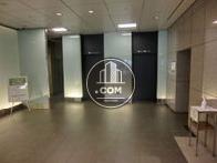 綺麗なエントランスホールです