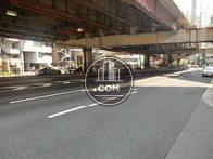 昭和通りに面しております