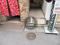 正面玄関