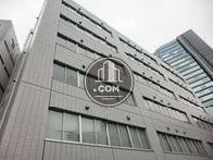 裏側の道から撮影した様子です