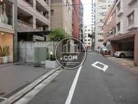 路地に入っています