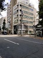 車通りが多い立地です