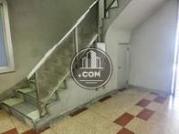 エントランス内からの内階段