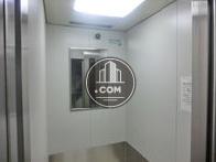 エレベーター内