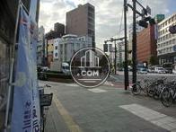 正面玄関から左方向の写真です