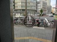 玄関から真っ正面の写真です