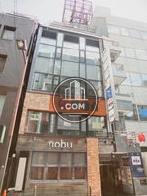店舗も入居しています