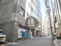 車通りの少ない背面通り