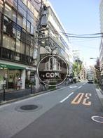 交通量はさほど多くありません
