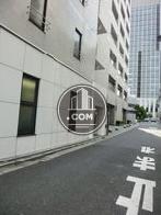 車もほぼ通りません