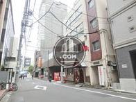 新大橋通りへアクセスします