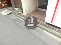 玄関前の床面