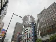 大門駅の出入り口は目の前です