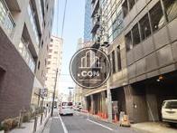 隣接する脇道