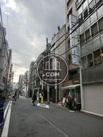 小さな建物が立ち並んでいます