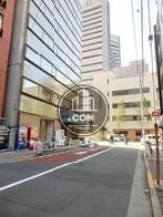 車通りの少ない側面