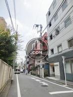 巣鴨駅方面
