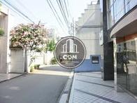 道路も十分な広さ