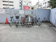 駐輪場も完備です