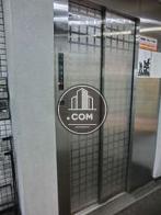 6人乗りエレベーターが一基あります