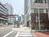 大通りは長い坂道です