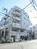 どっしりとした印象の建物