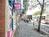街路樹のある通り
