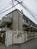 裏路地の角地にございます