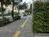 周辺の道路は綺麗に整備されています