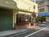 １階店舗、窓開口が多いです