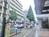 街路樹のある通り