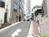 傾斜面沿いの玄関前通り