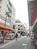 隣接する商店街通り