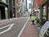ビル正面の道路です