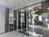大きなガラス自動ドア