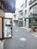 人と通りの少ない路地