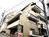 少し段差のある正面玄関口
