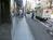 前面の歩道です