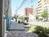 綺麗に舗装された歩道