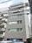 落ち着いた色調の建物