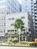 比較的低層階で設計された安定感の感じられる建物