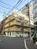 角地に建つビルです